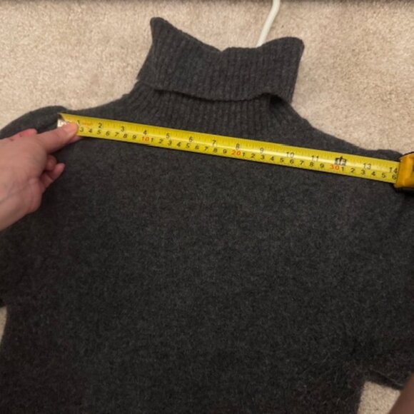 ZARA turtleneck short sleeves knit sweater - Picture 3 of 10